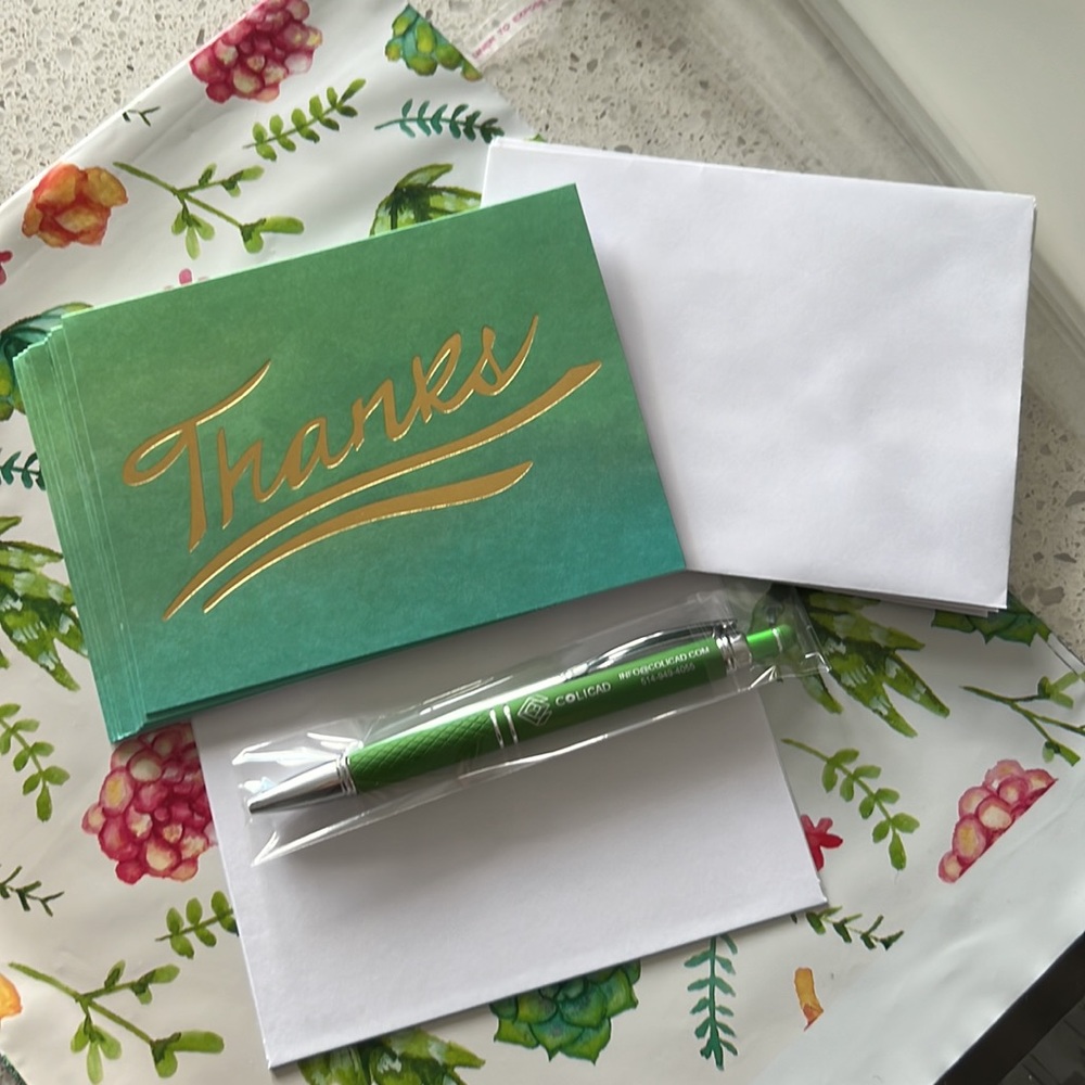 11 pcs 1 Pen Colicad with 5 Thank You Cards and 5 White Envelopes